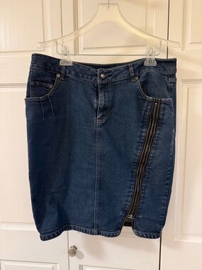 Lane Bryant Dark Blue Denim Jean Skirt with Zipper Detail